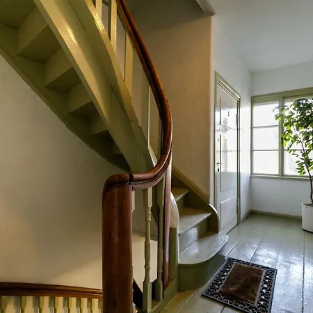Apple 3 Apartment
